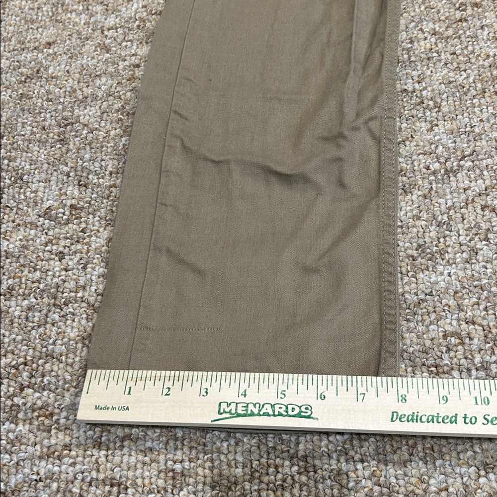 Men's Levi 505 khaki/tan colored jeans 34x34 - Picture 4 of 8